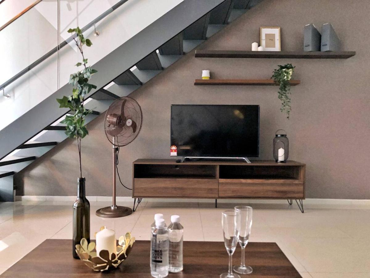 Modern Industrial Duplex Loft- Ekocheras-Mrt 3Pax Kuala Lumpur Exterior foto